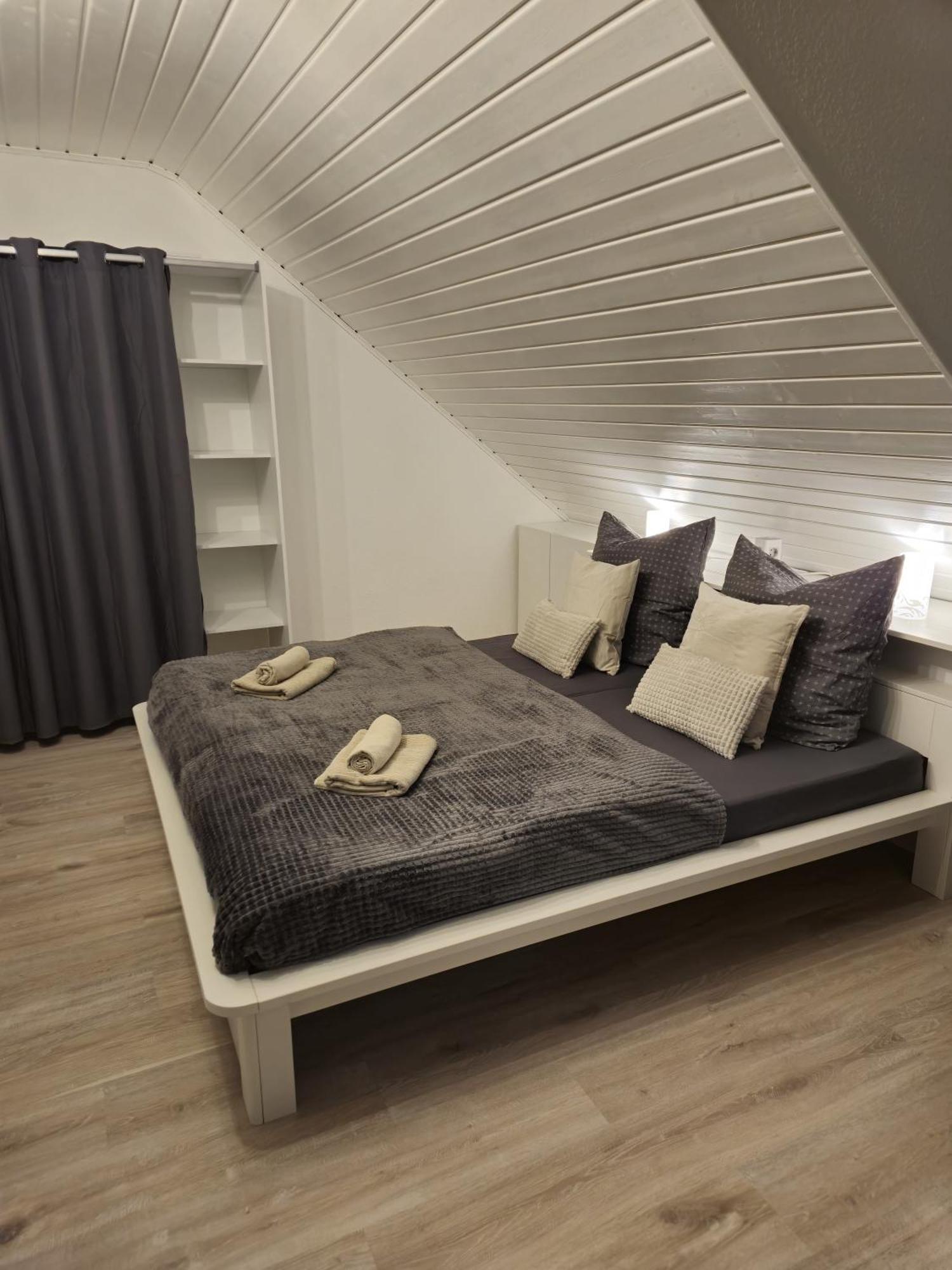 Ferienwohnung Abendsonne Бад Мергентхайм Екстериор снимка
